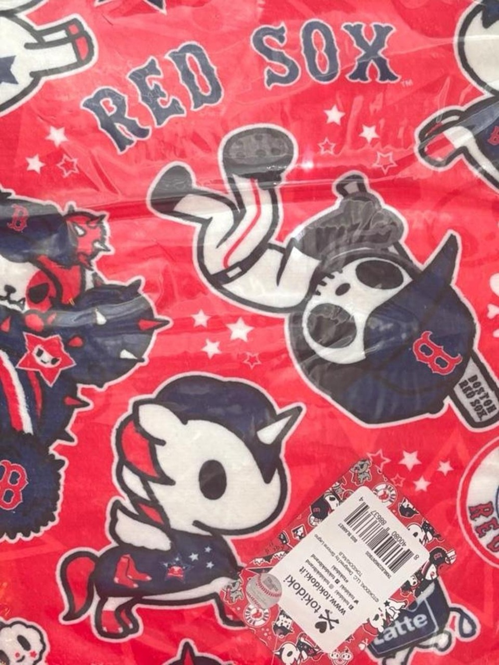 Boston Red Sox tokidoki 60" x 50" Plush Blanket